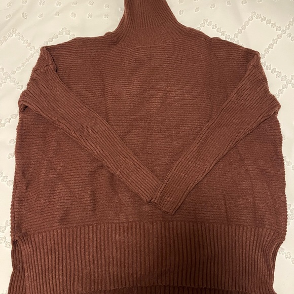 Womens sweater - Picture 2 of 2